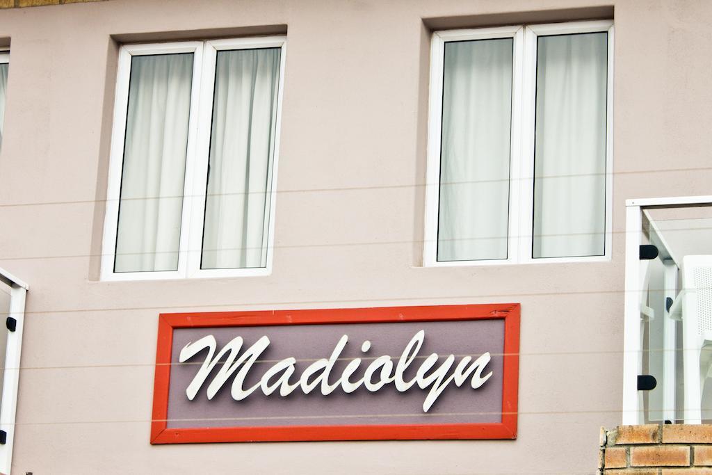 Madiolyn Apartamentos Jeffreys Bay Exterior foto