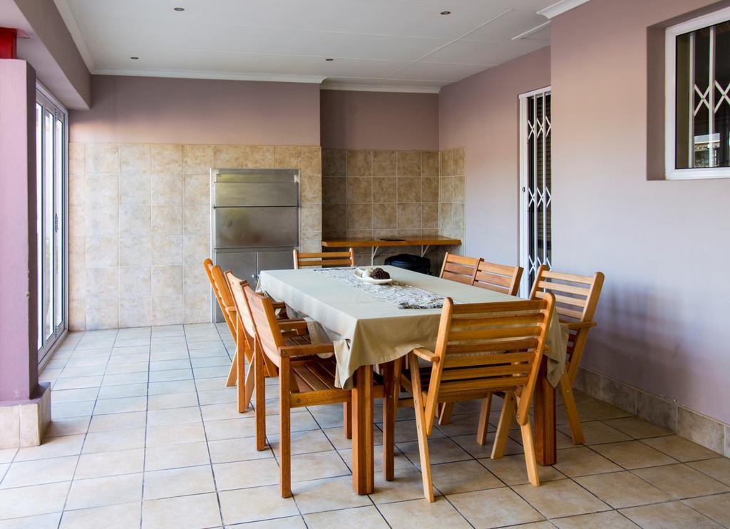 Madiolyn Apartamentos Jeffreys Bay Exterior foto