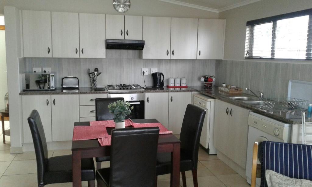 Madiolyn Apartamentos Jeffreys Bay Exterior foto