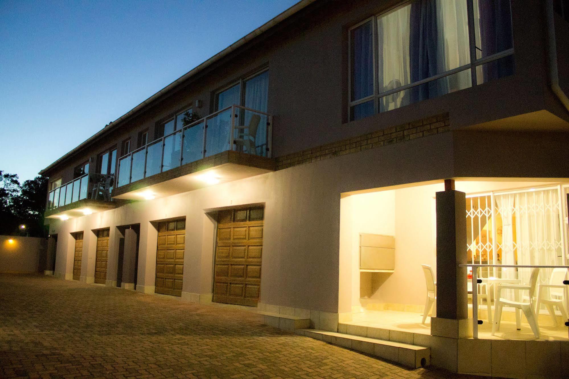 Madiolyn Apartamentos Jeffreys Bay Exterior foto