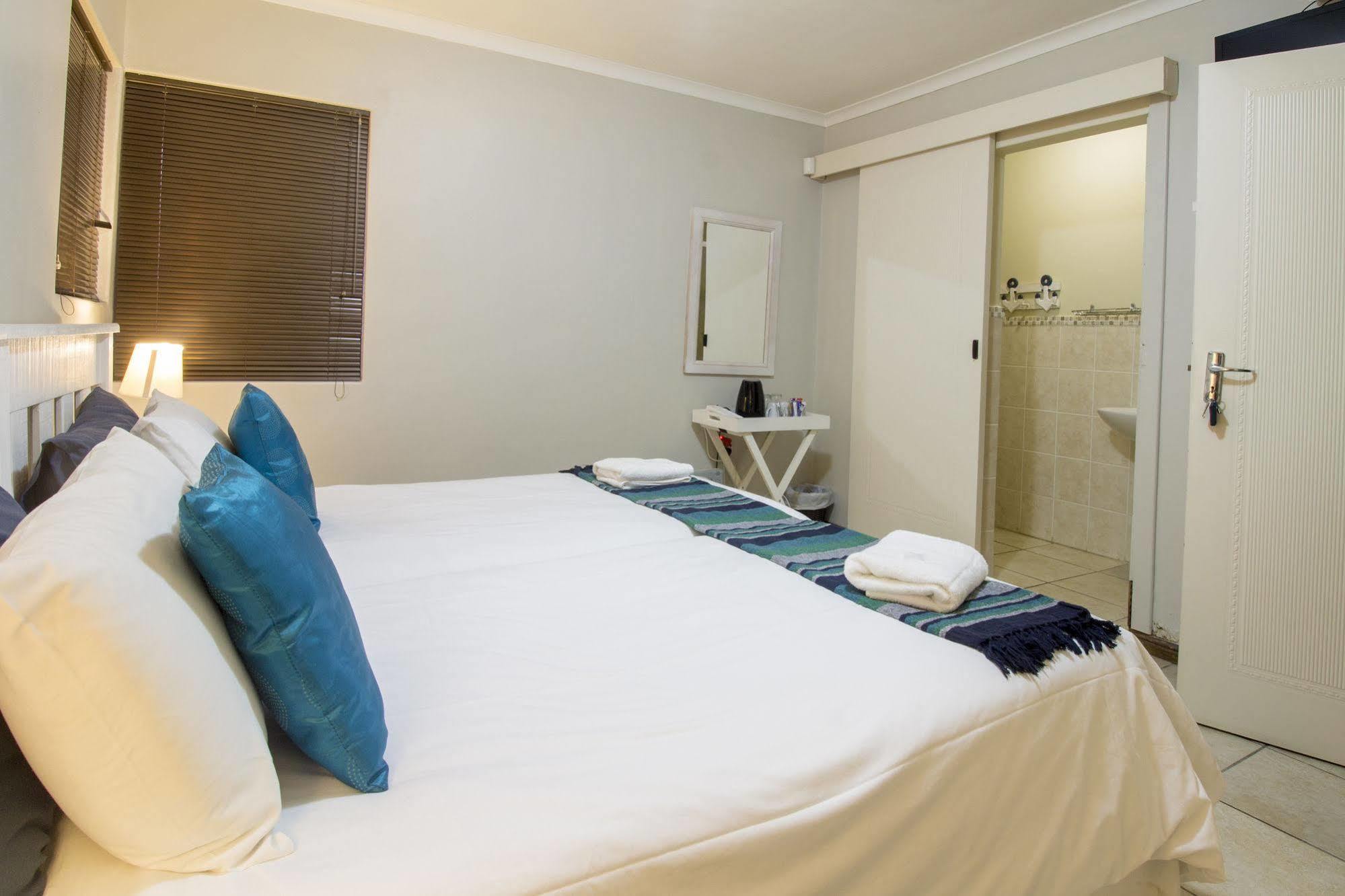 Madiolyn Apartamentos Jeffreys Bay Exterior foto