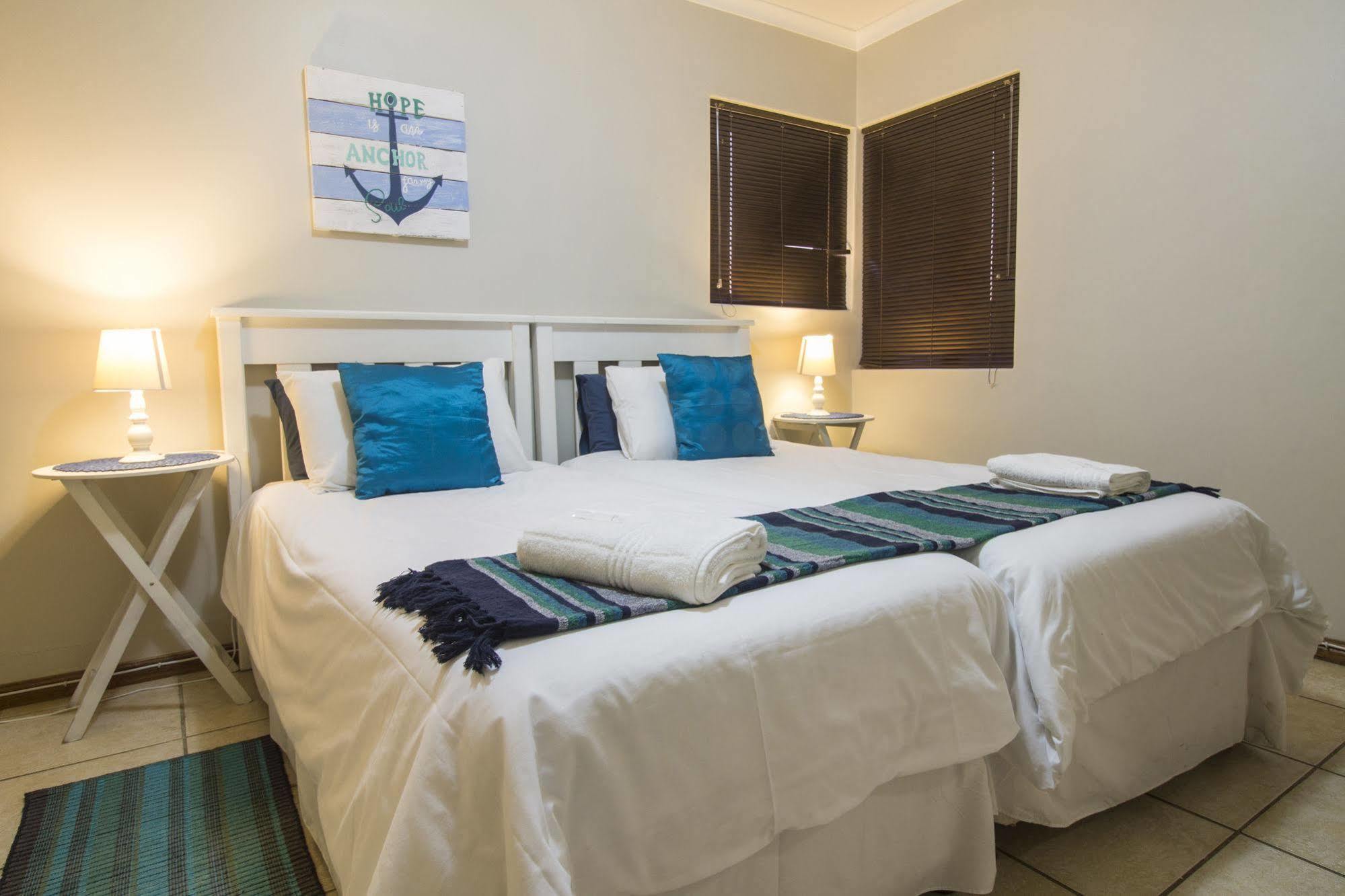 Madiolyn Apartamentos Jeffreys Bay Exterior foto